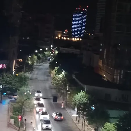 Appartamento Arti House At Selvia Tirana