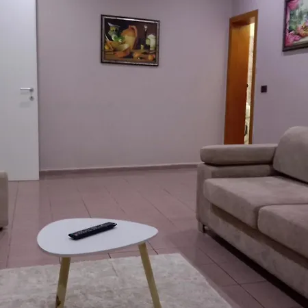 Arti House At Selvia تيرانا